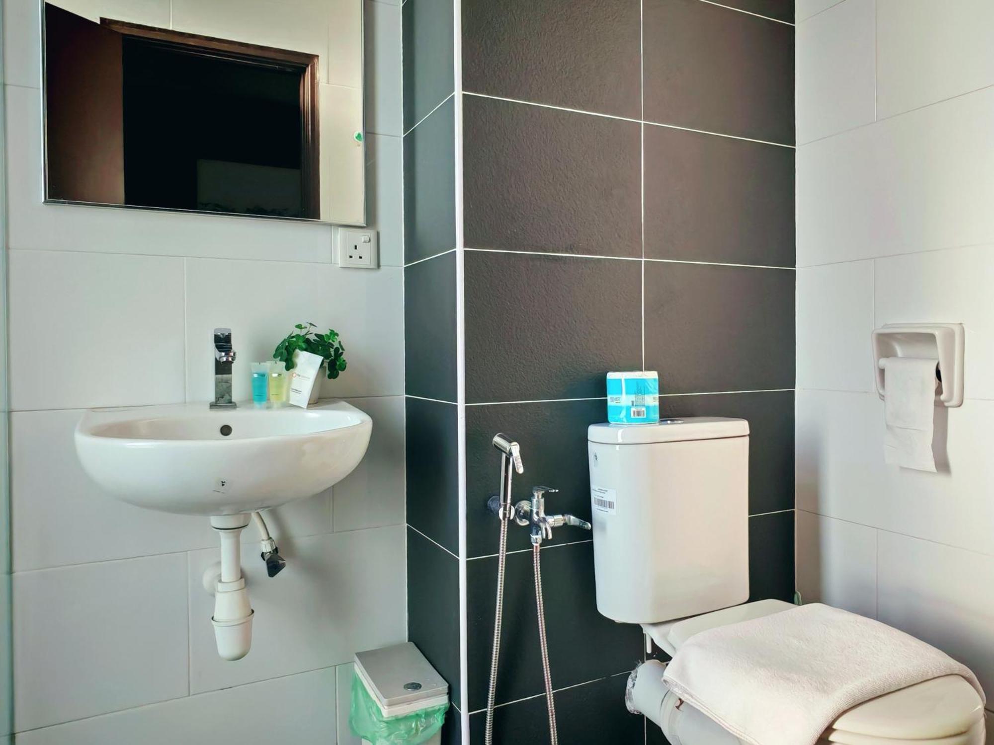 Majestic 2 Bedrooms 4pax Modern By Empire Ipoh