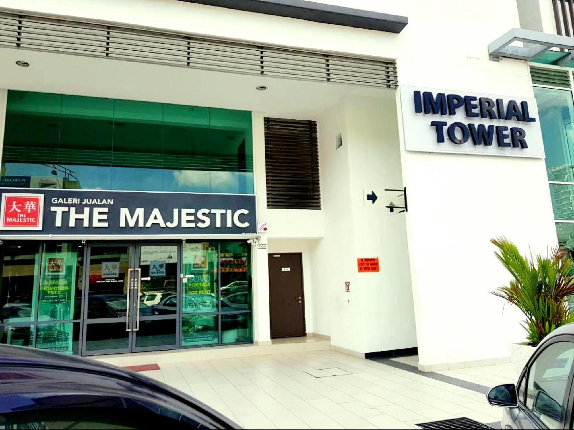 Majestic 2 Bedrooms 4pax Modern By Empire Apartment